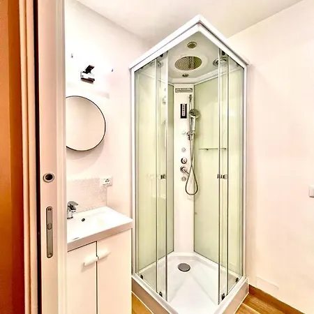 게스트하우스 A 10 Passi Dal Vaticano 4*