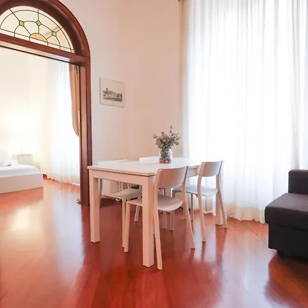 게스트하우스 A 10 Passi Dal Vaticano 4*