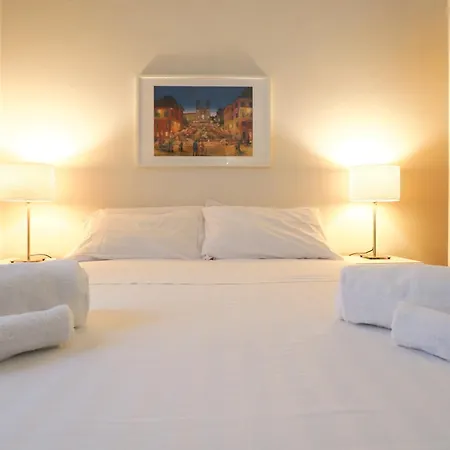 A 10 Passi Dal Vaticano 4*